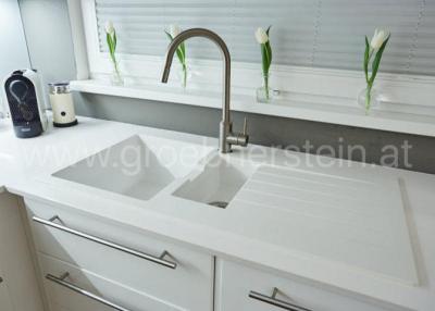 Ionic white Küchenarbeitsplatten 693