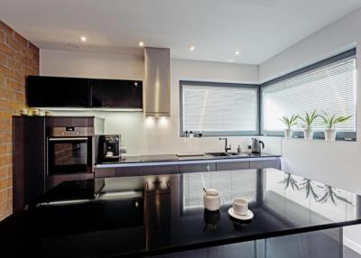 Spectra poliert - Dekton